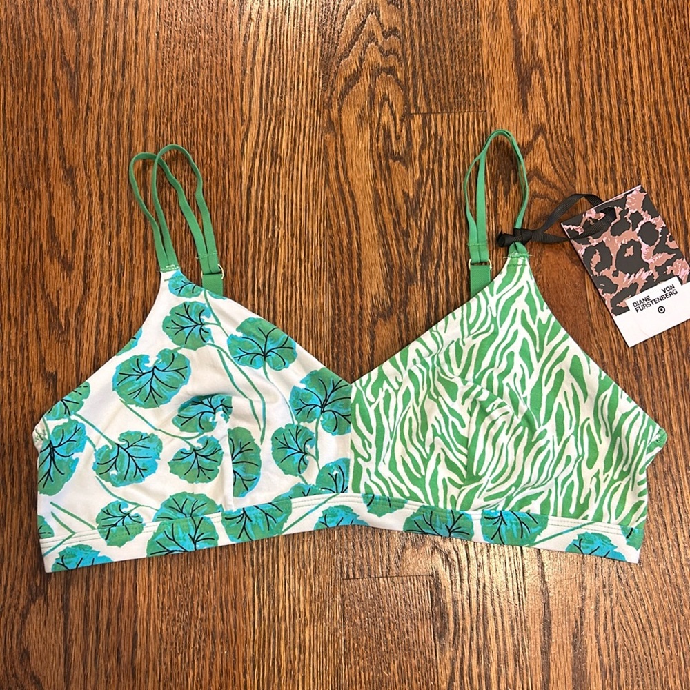 DVF Diane Von Furstenberg x Target Lounge Bralette NWT Sz L Green Bra